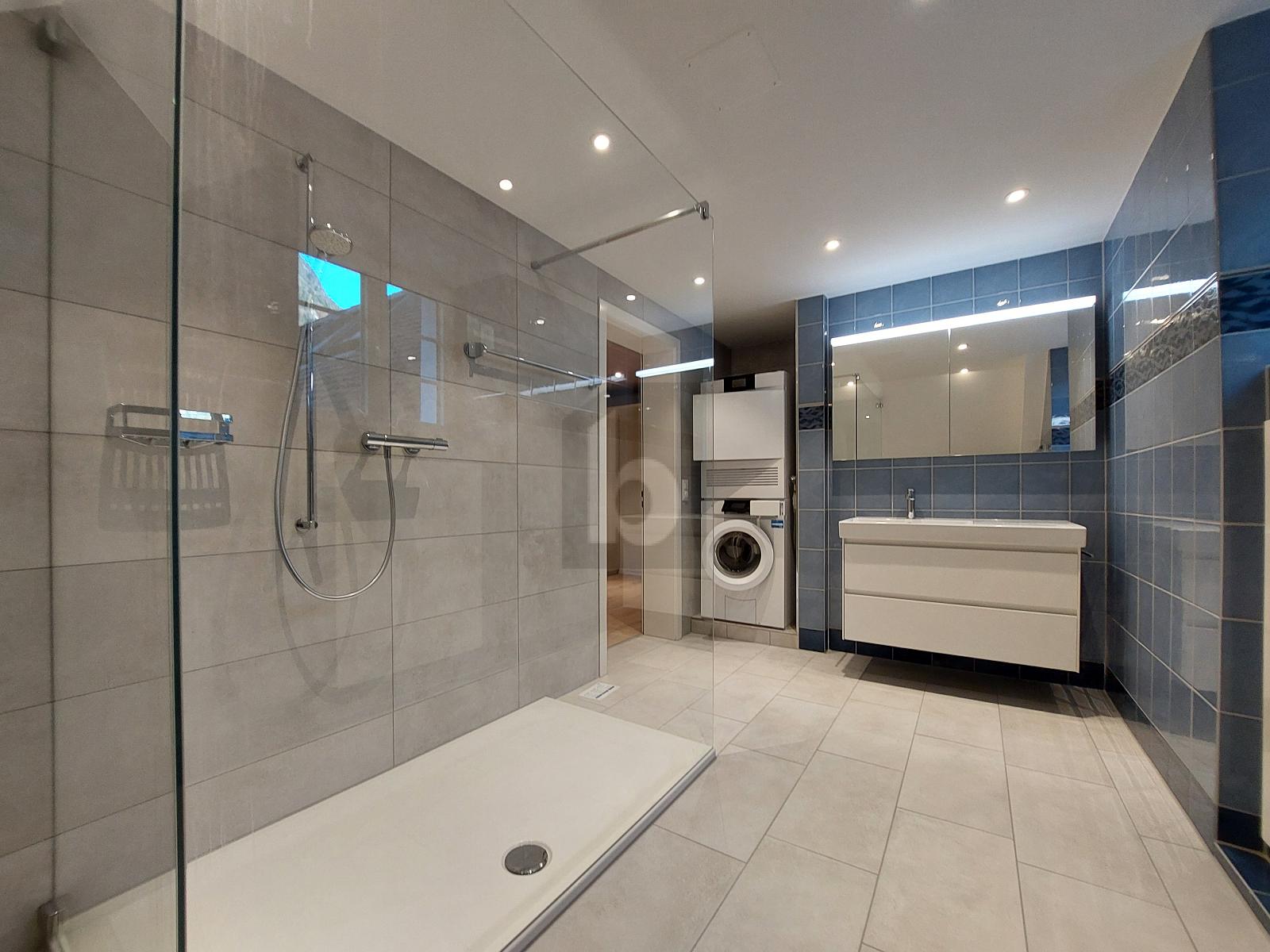 STYLISH LEBEN IM HERZEN DES DORFS - 4