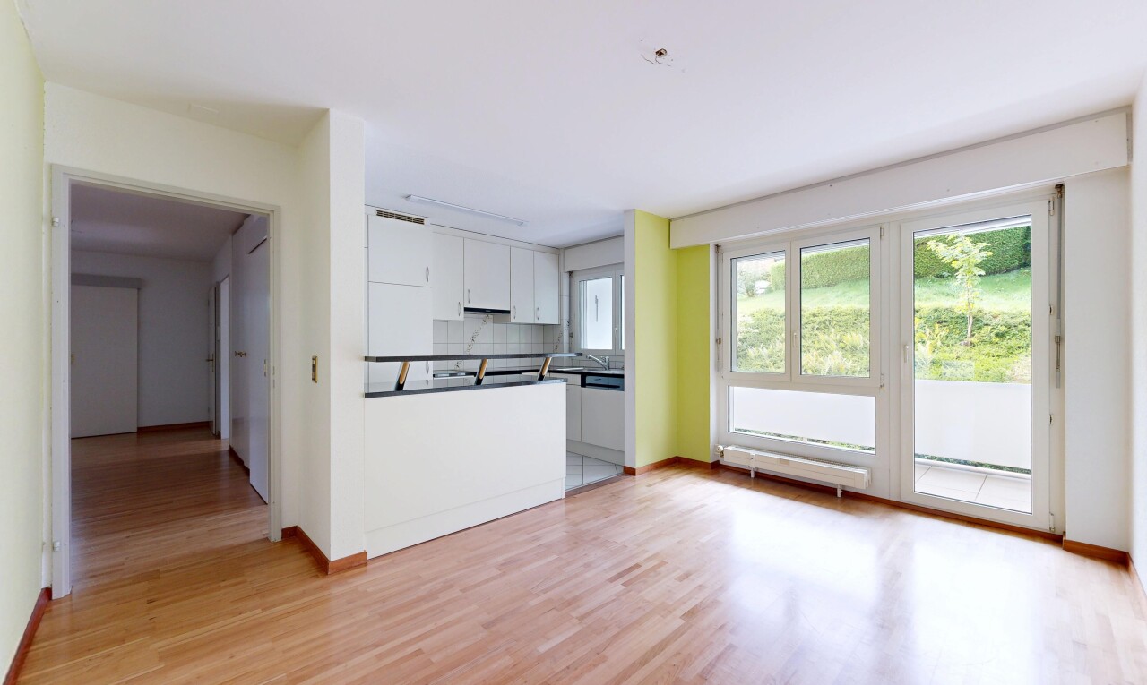 5.5-Zimmerwohnung in Wädenswil mit Aussicht, Hobbyraum und Garage - 1