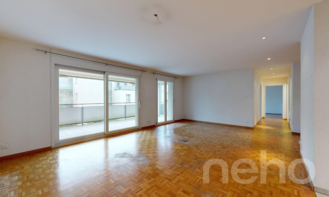 Wohnung mit Südterrasse und attraktivem Renovationspotenzial - 7