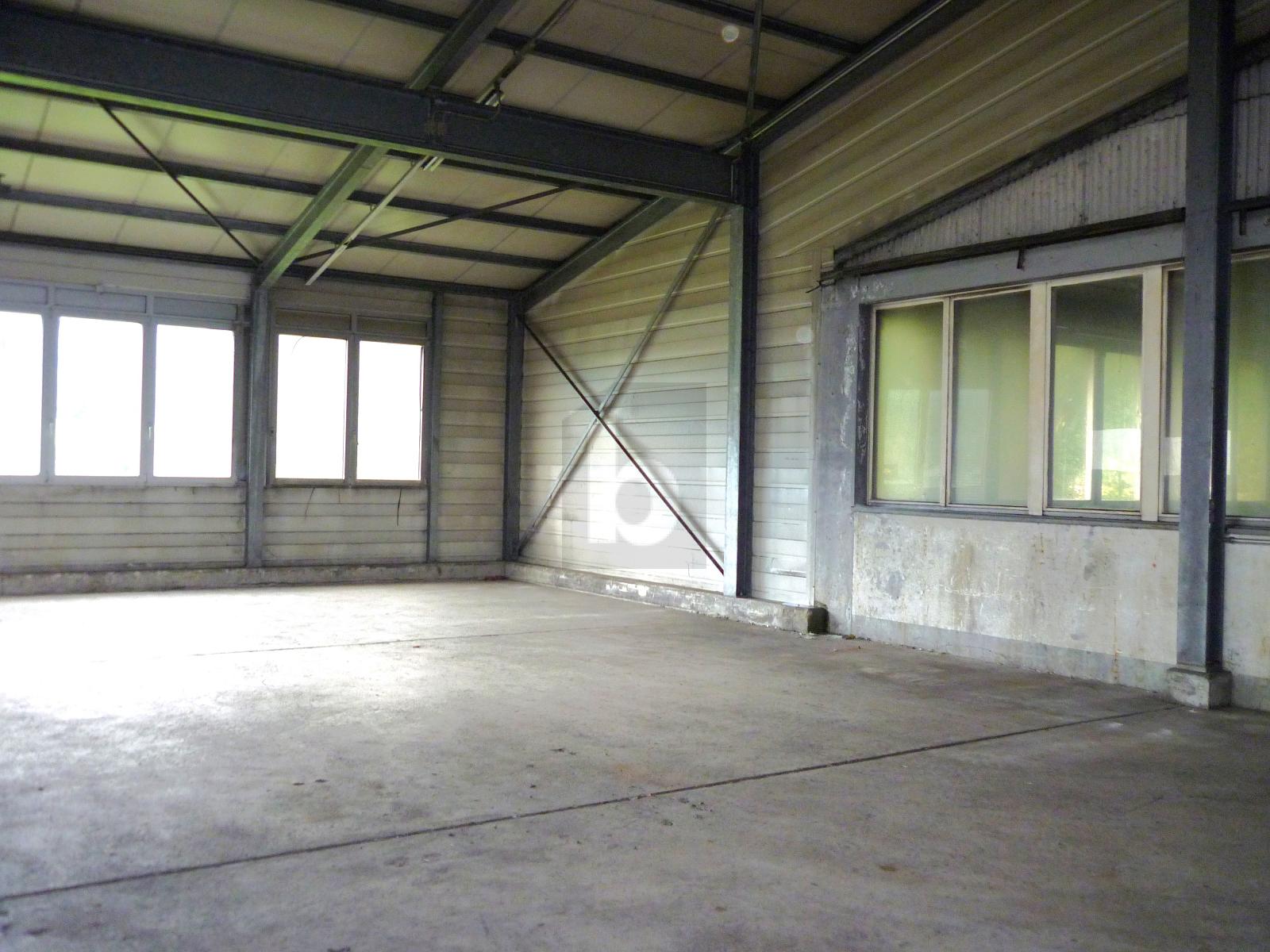 AU REZ AVEC PARKING INCLUS (4) - 3