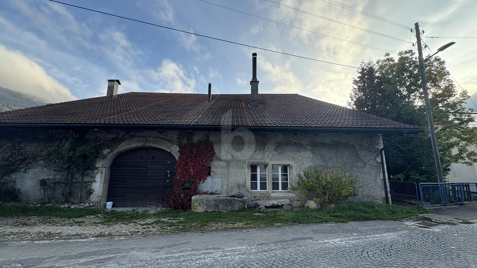 AU CALME AU CENTRE DU VILLAGE - 0