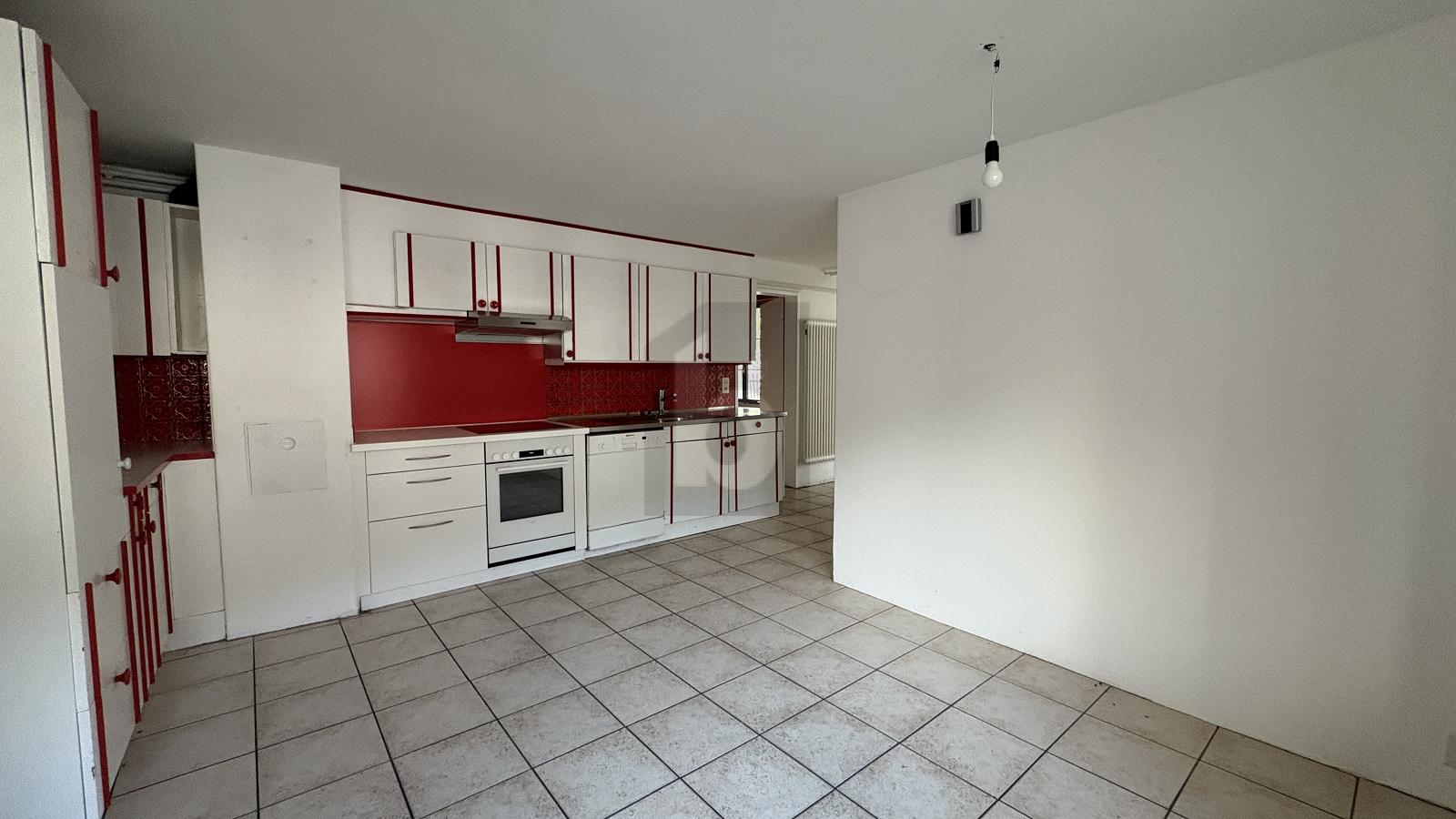 AU CALME AU CENTRE DU VILLAGE - 3