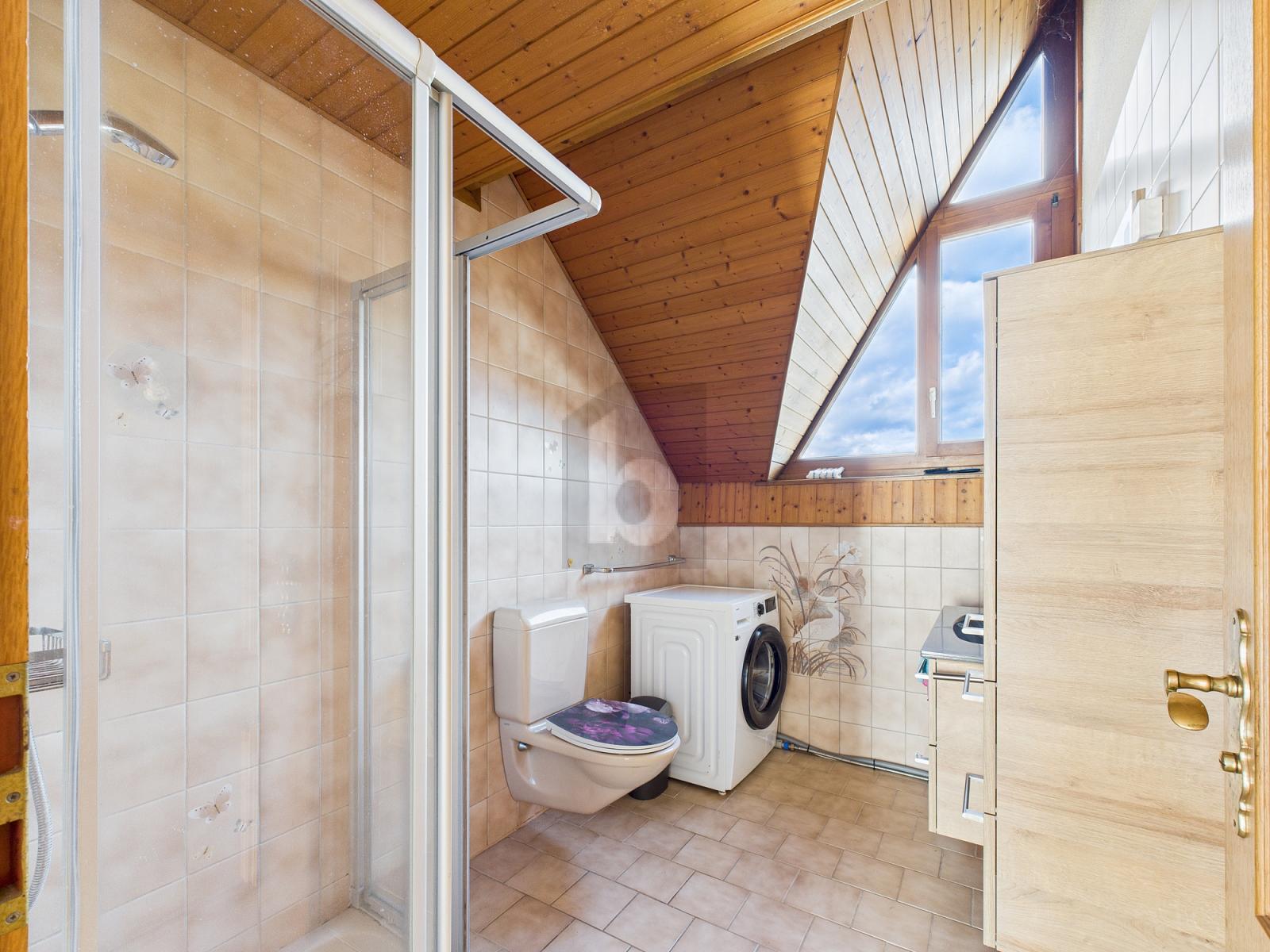 CHARMANT MIT SONNIGEM BALKON - 4