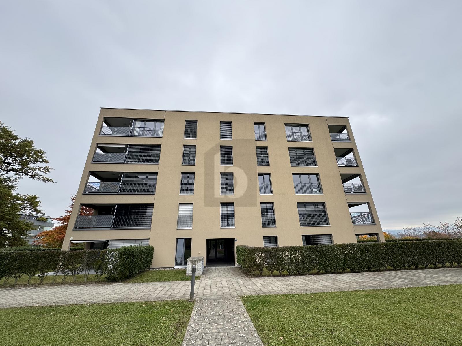 PRIX EXCEPTIONNEL ! AVEC BALCON ET VUE IMPRENABLE - 0