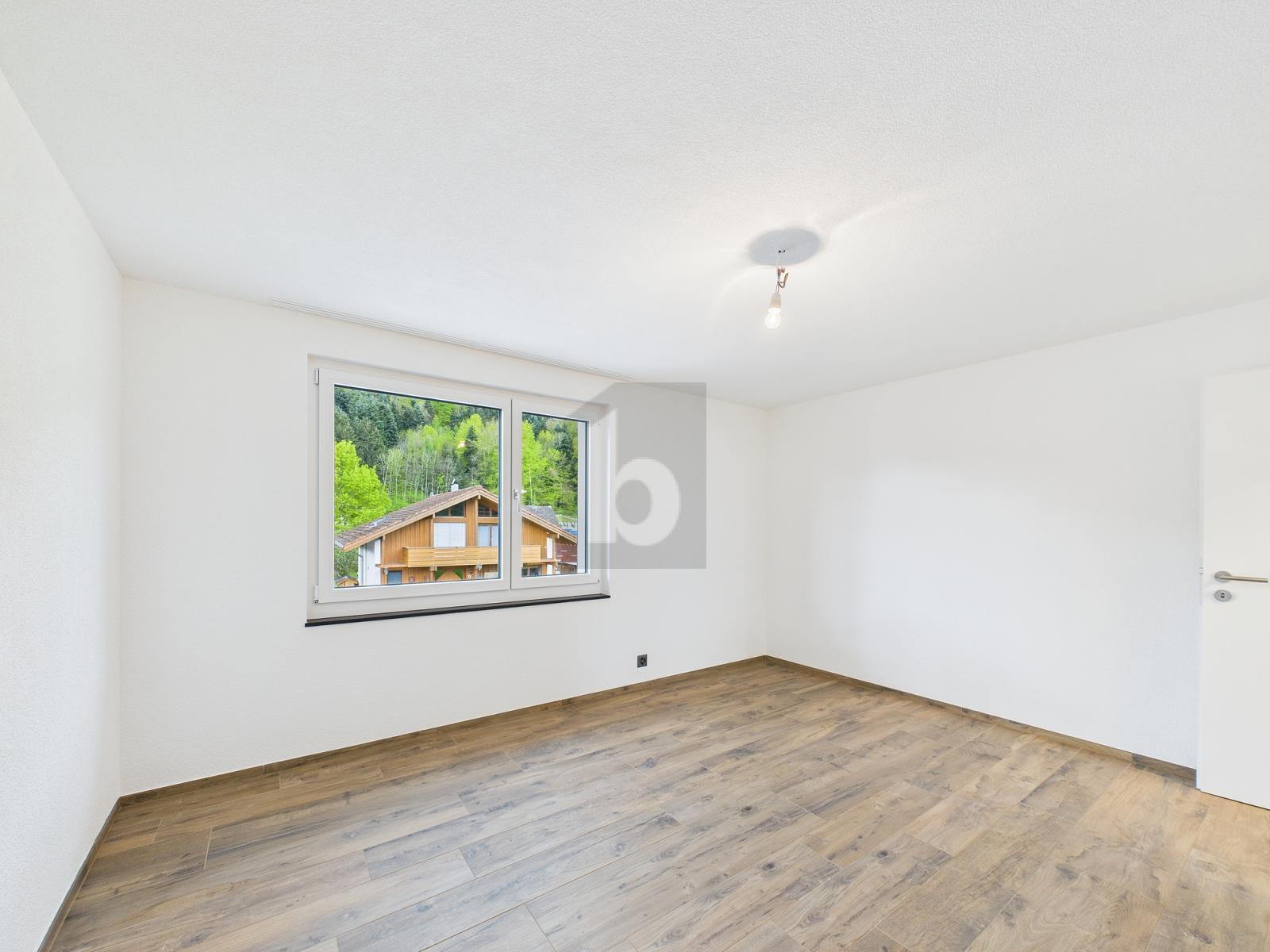 EXKLUSIV UND MODERN - 3