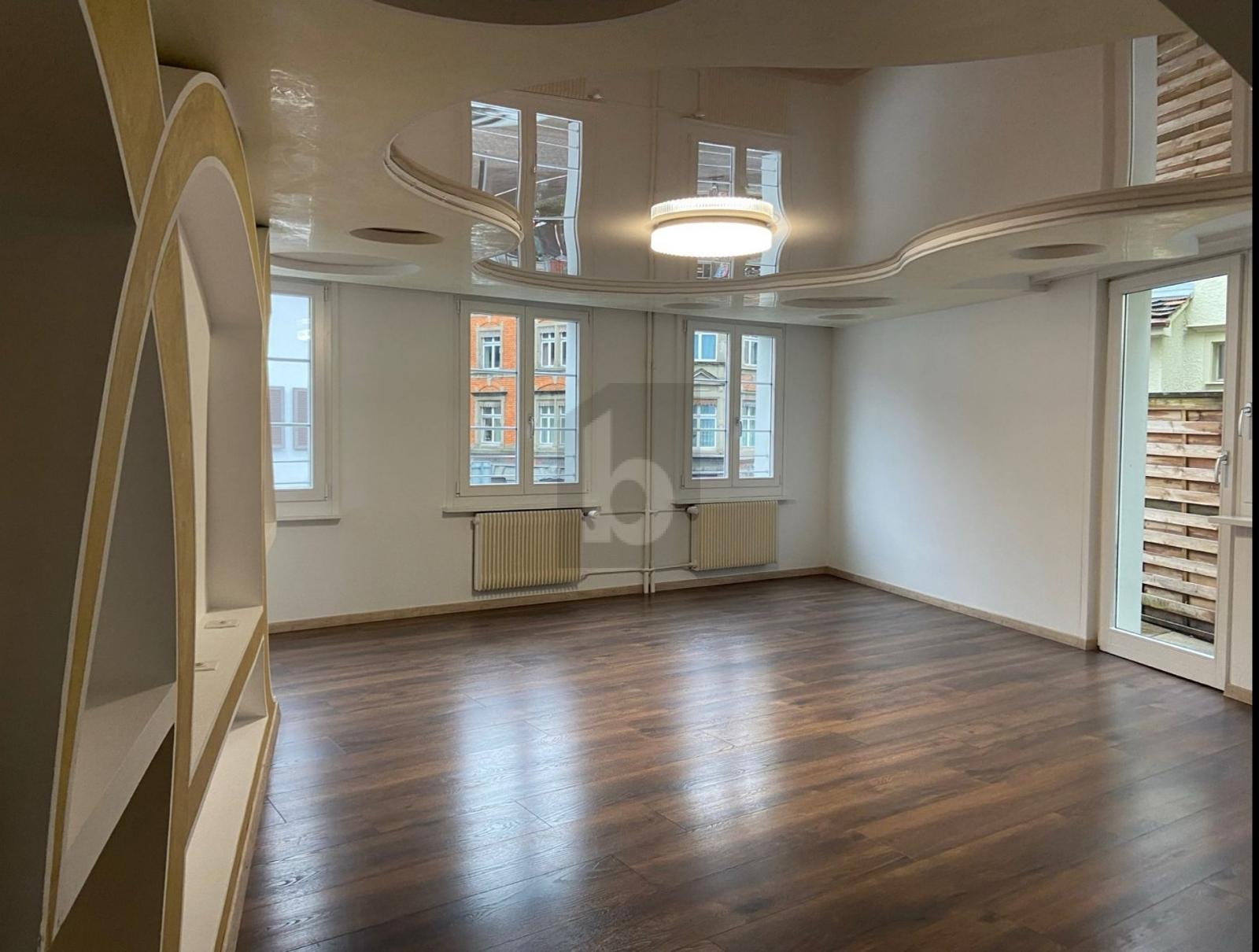 EXKLUSIV UND FRISCH SANIERT - 1