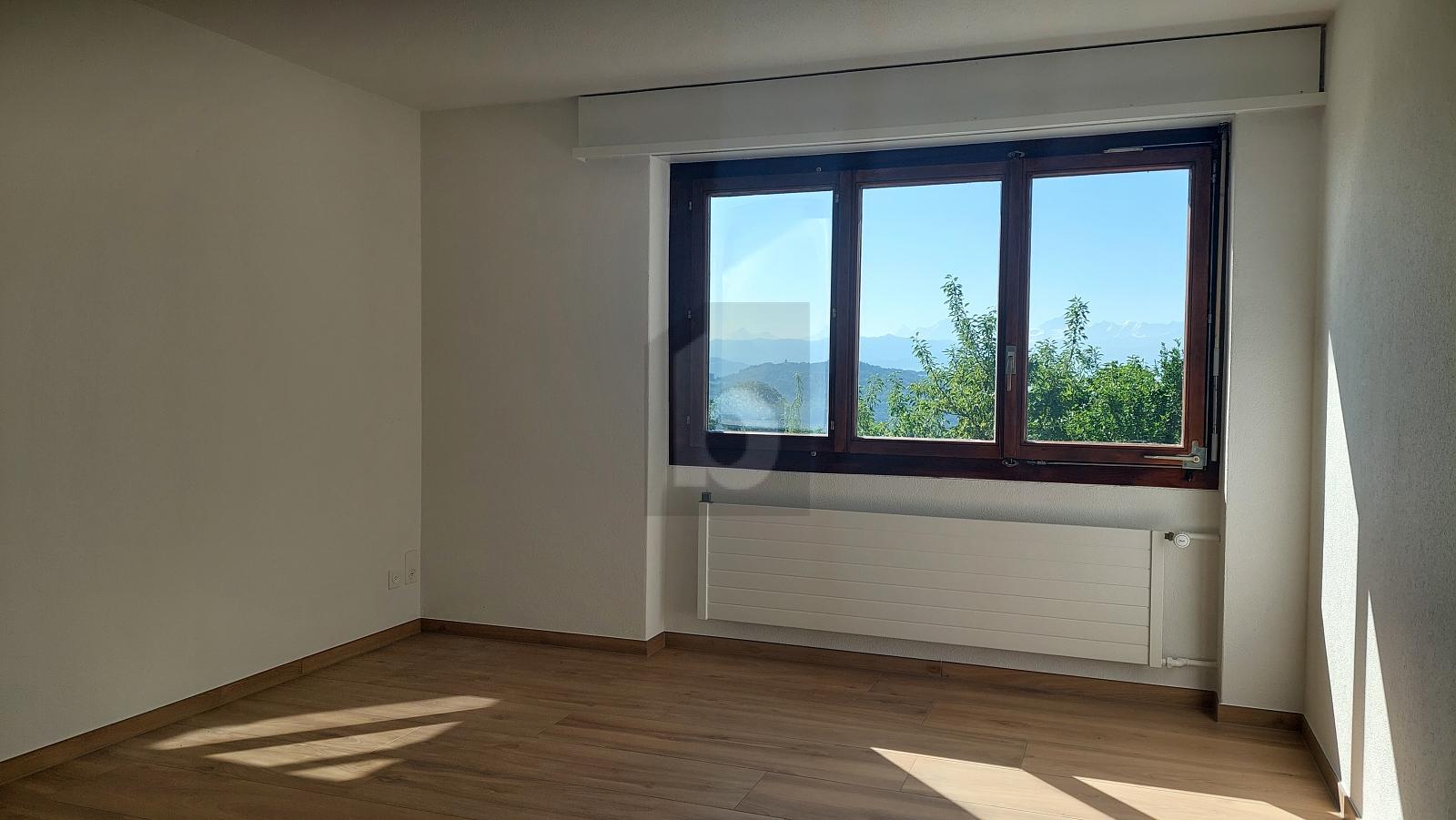 GROSSZÜGIG MIT IDYLLISCHEN GARTEN - 3