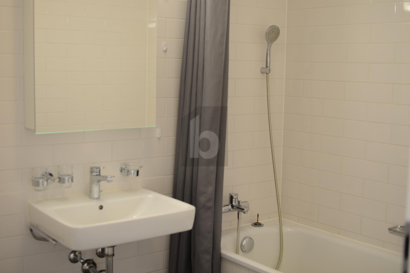 IMMEUBLE NEUF ET CENTRAL - 4