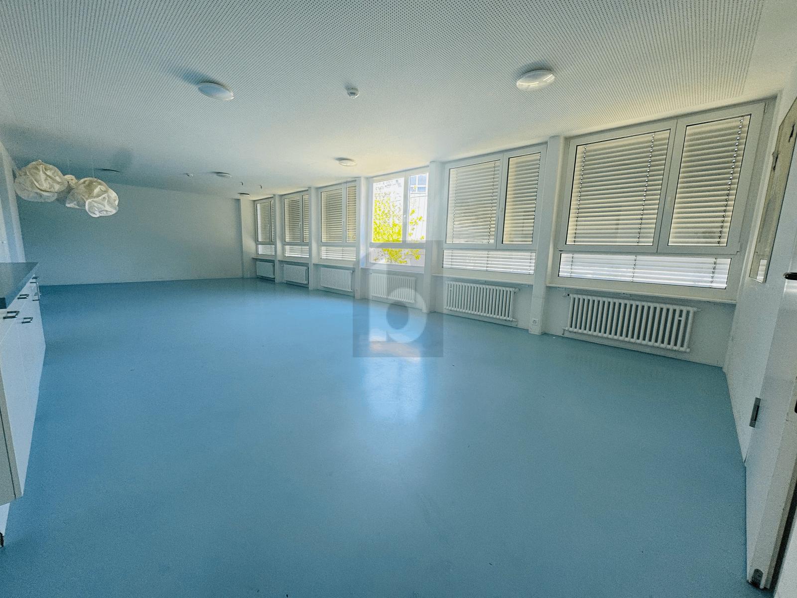 PLATZ FÜR IDEEN UND PROJEKTE - 0