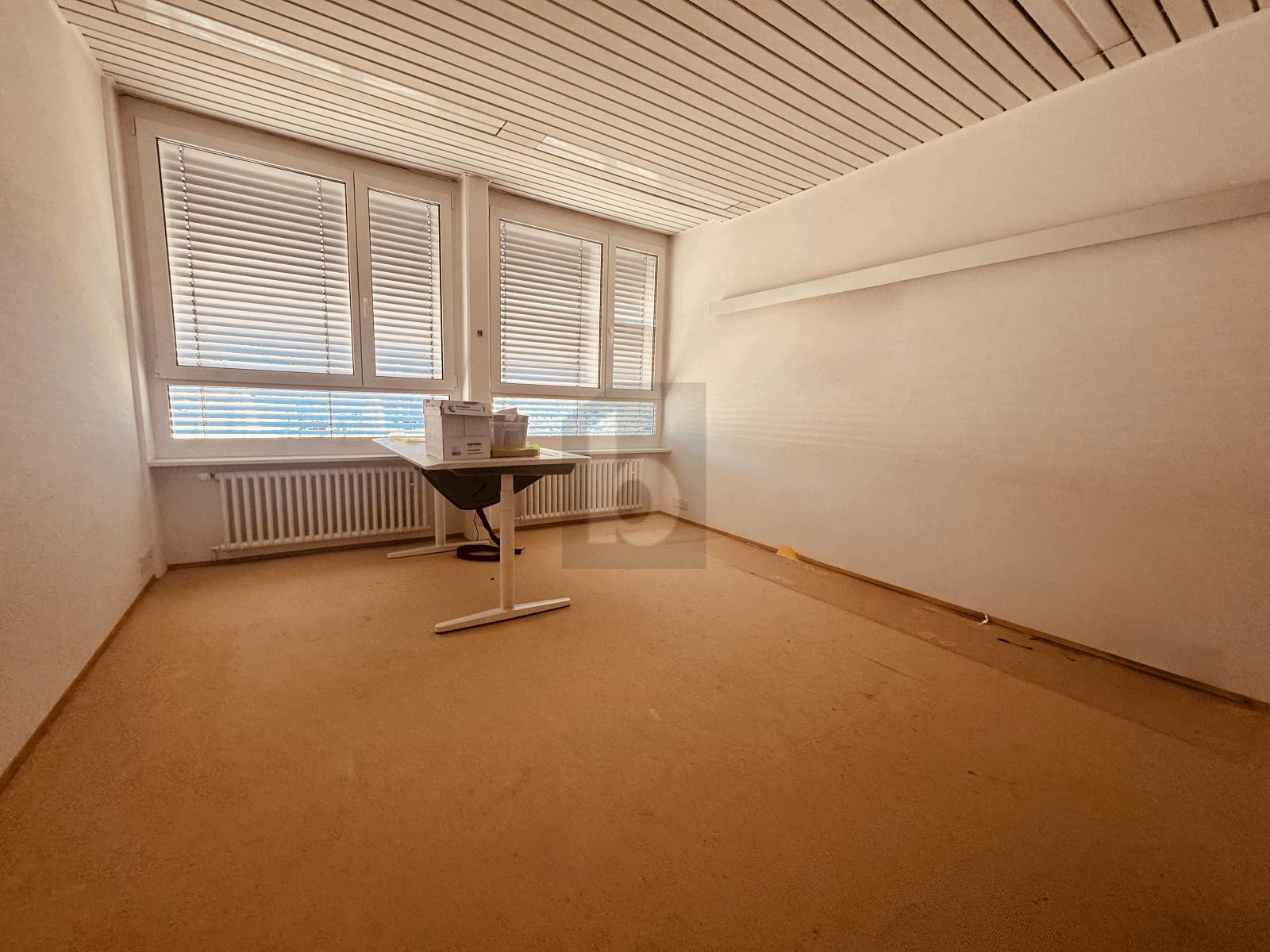 PLATZ FÜR IDEEN UND PROJEKTE - 2