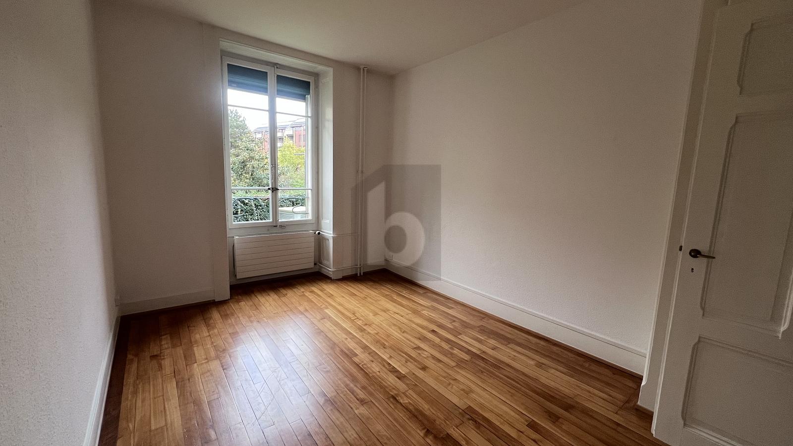 CHARMANT ET LUMINEUX - 4