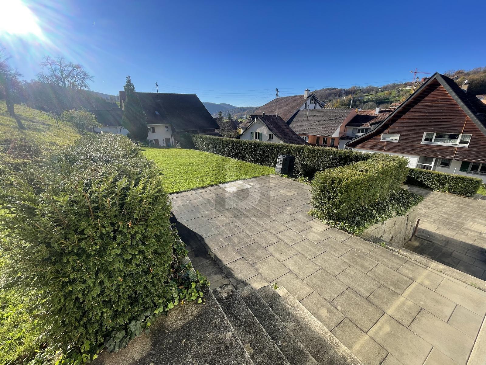 FAMILIEN-PARADIES MIT GARTEN, TERRASSE UND GARAGE - 1