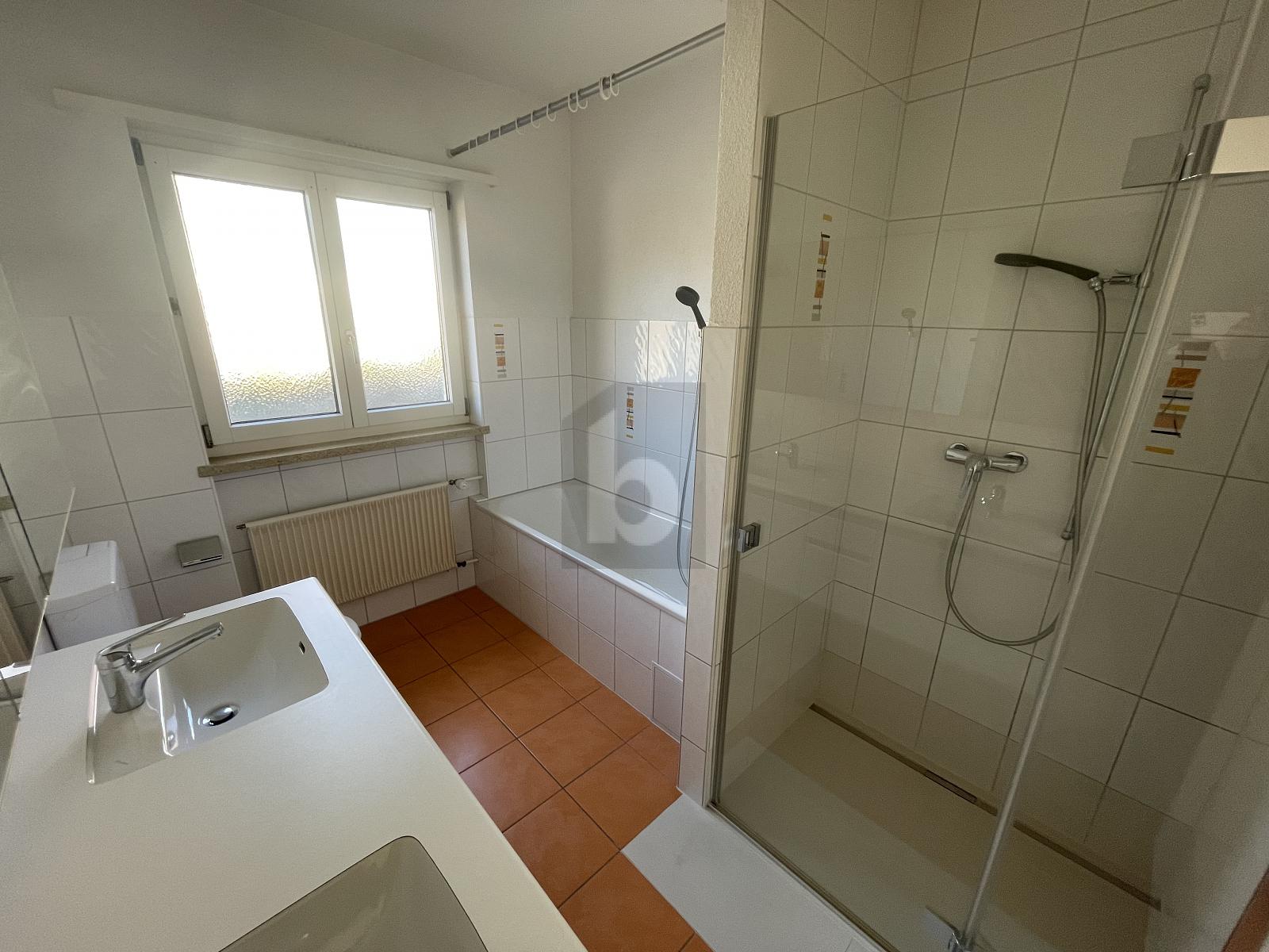 FAMILIEN-PARADIES MIT GARTEN, TERRASSE UND GARAGE - 4