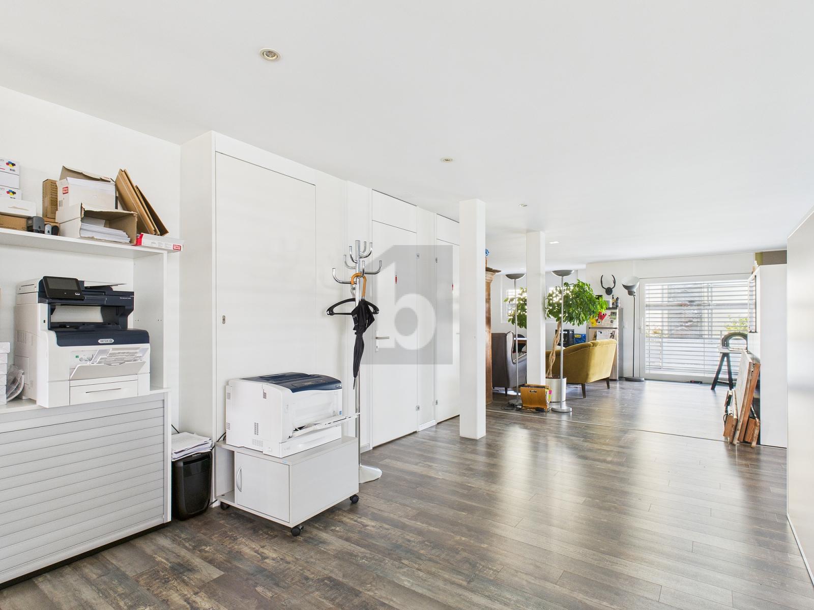 HELL UND MODERN IN ZENTRALER LAGE - 3