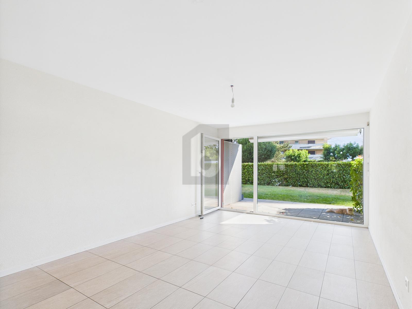 ENSOLEILLÉ AVEC TERRASSE - 1