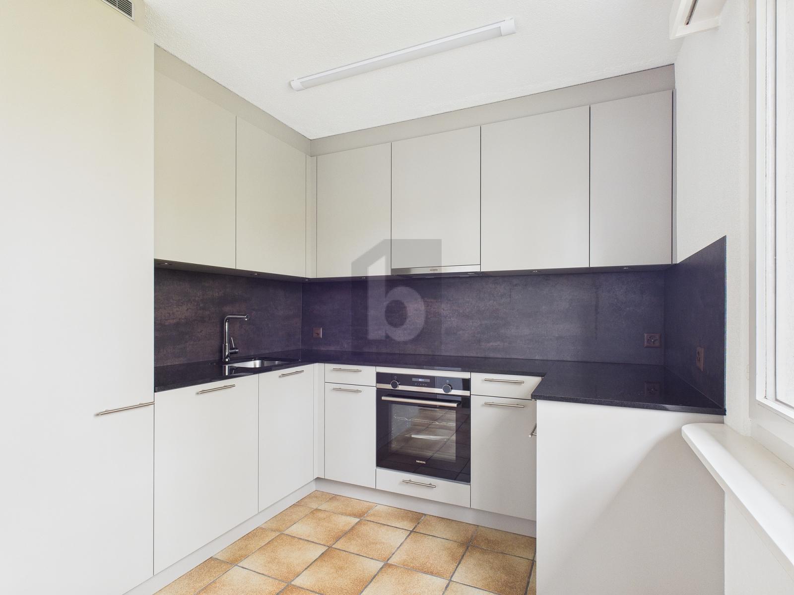 SEHR GROSSZÜGIGER GRUNDRISS MIT ZWEI BALKONEN - 2