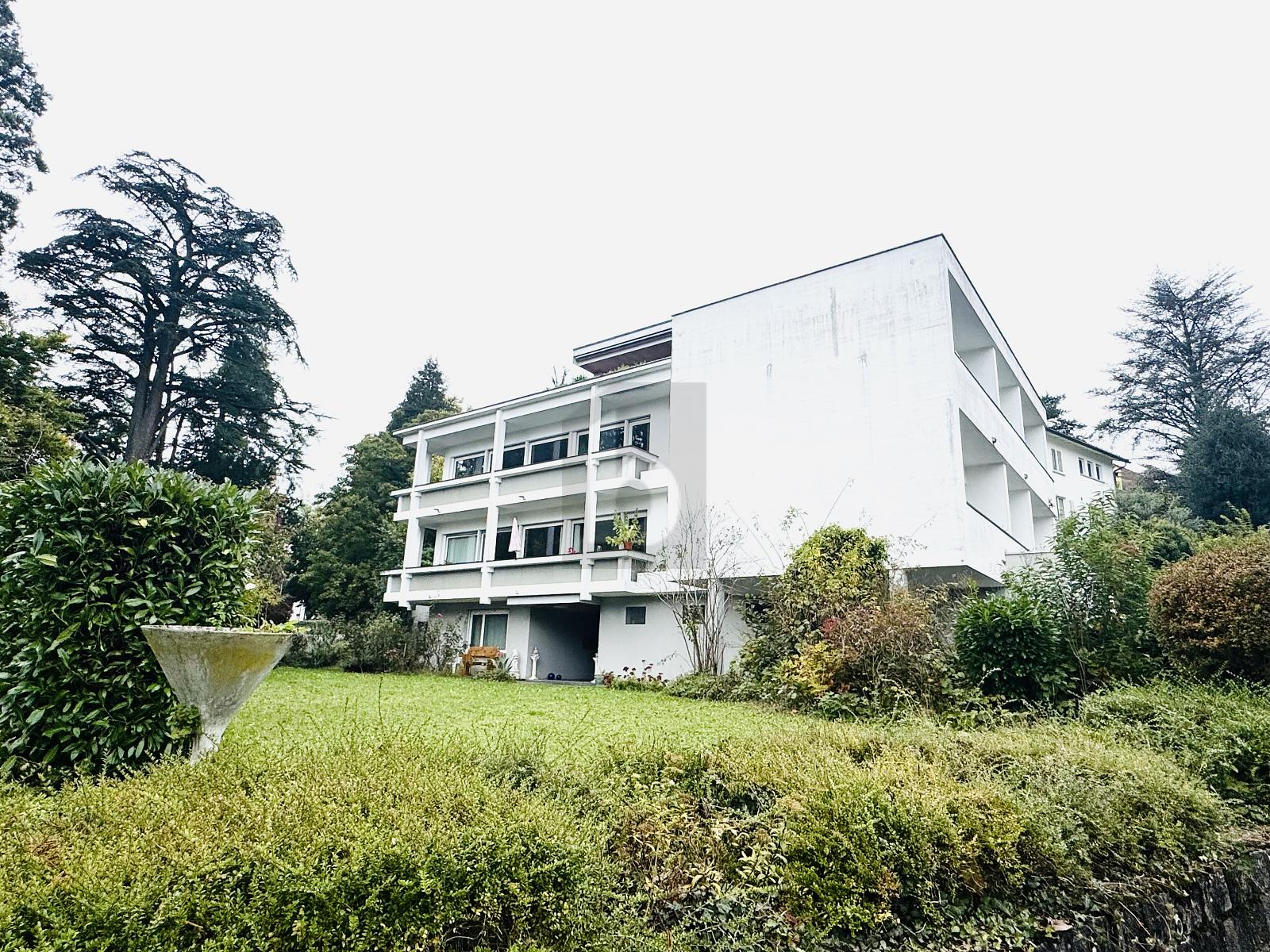 RUHIGE LAGE, MITTEN IN DER STADT - 0