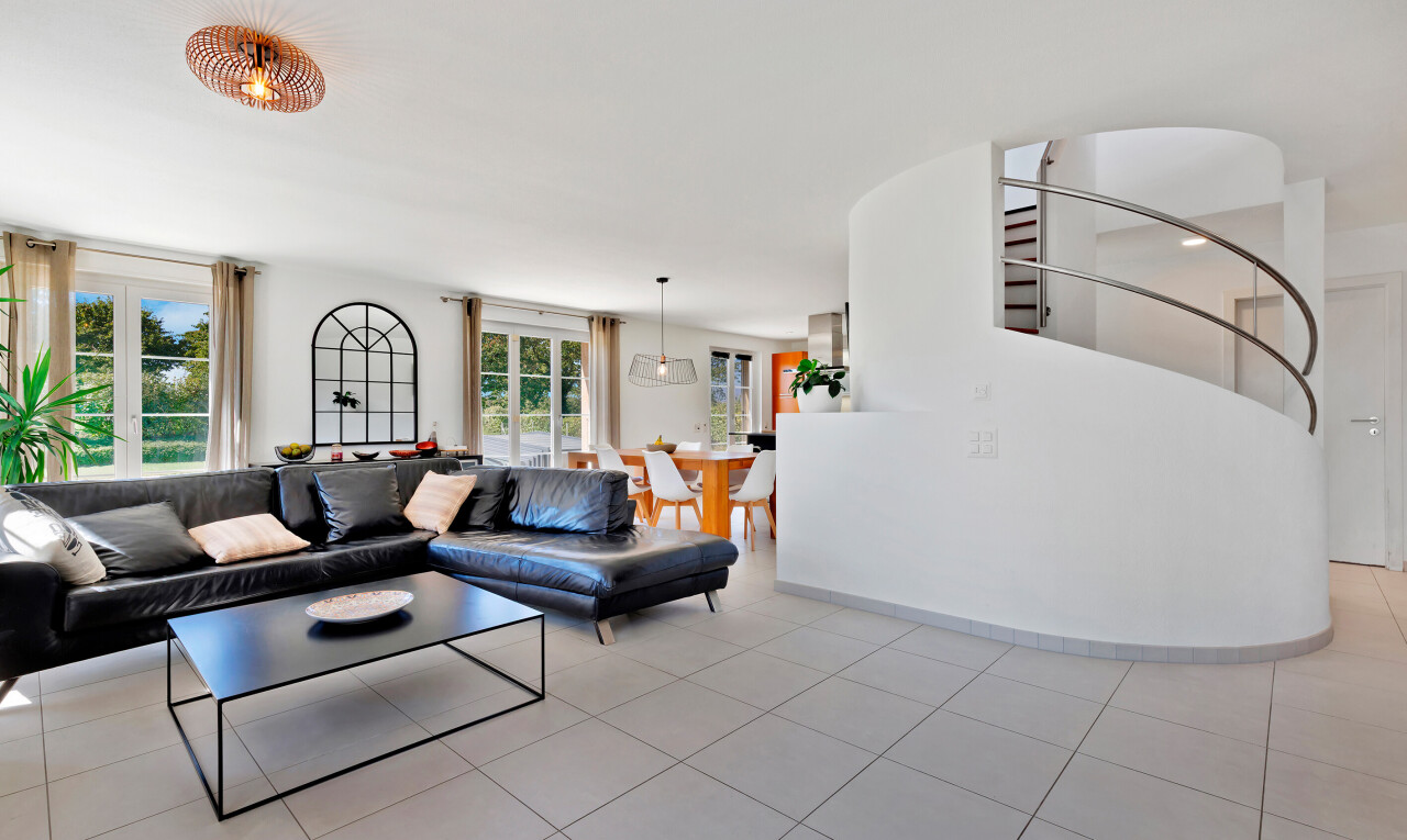 Superb detached house with swimming pool in a quiet location in Denens - 3