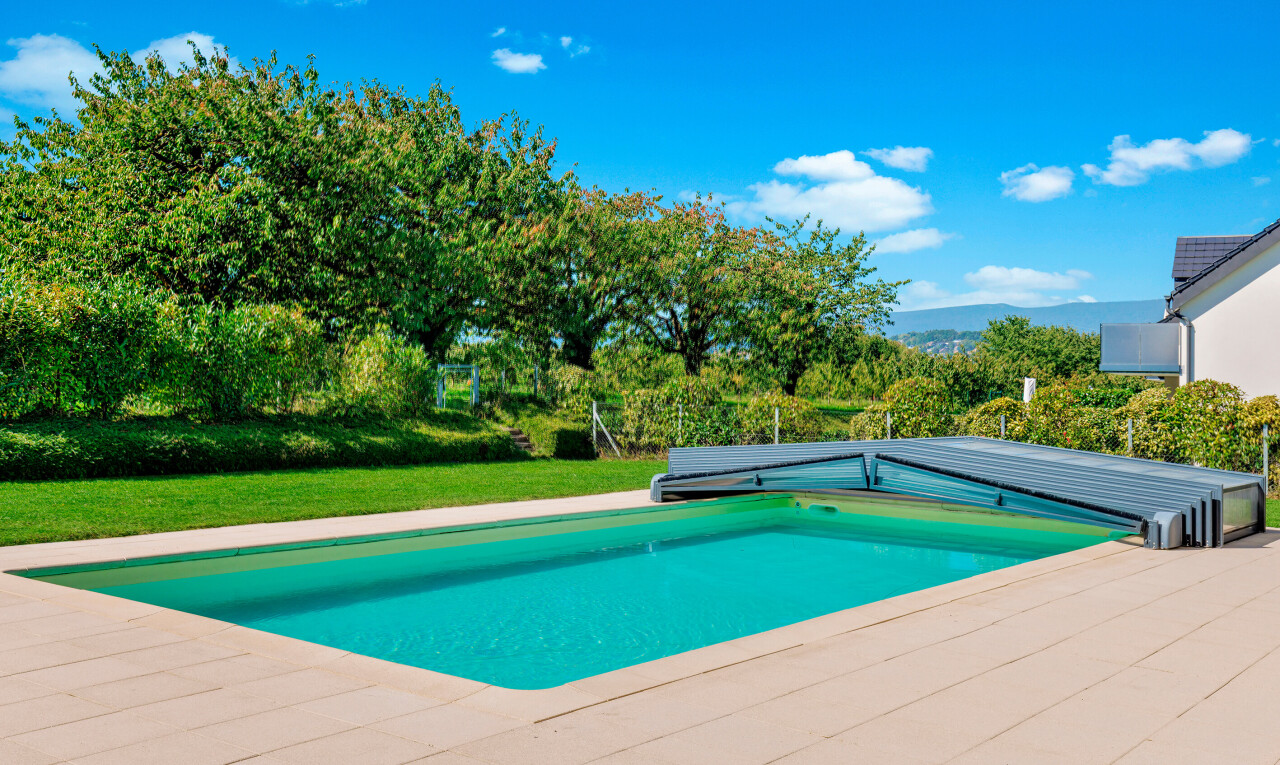 Superb detached house with swimming pool in a quiet location in Denens - 9