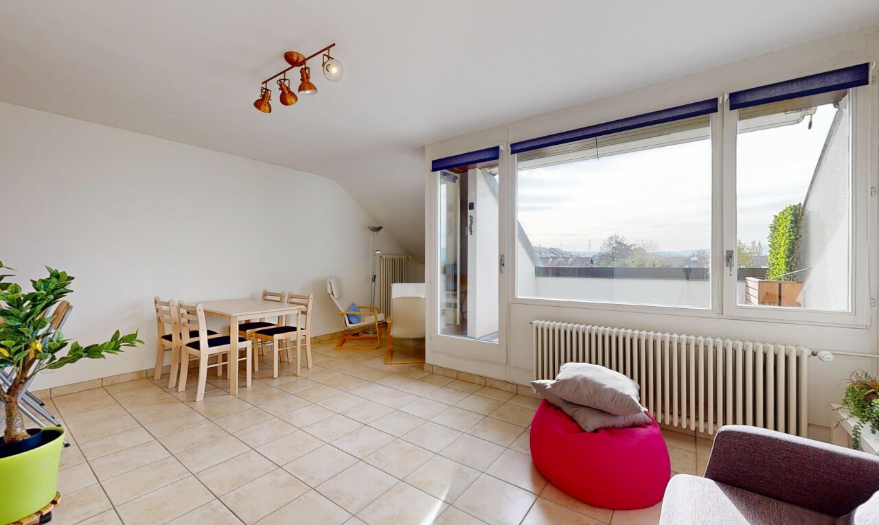 Attique in à Perly - 1