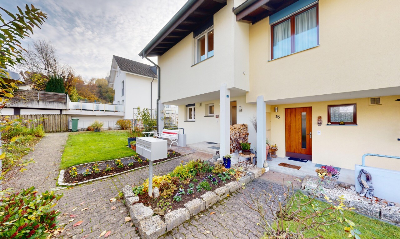 Doppelhaushälfte in Gebenstorf - 1