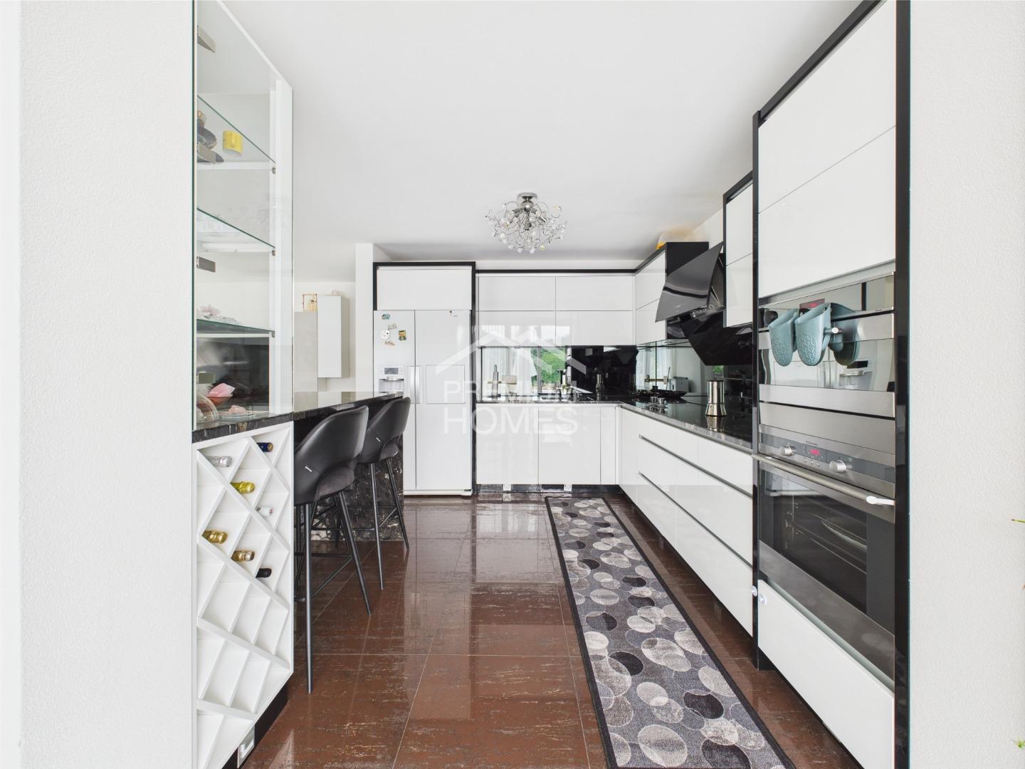 Exklusives Wohnen mit Panoramablick - 3