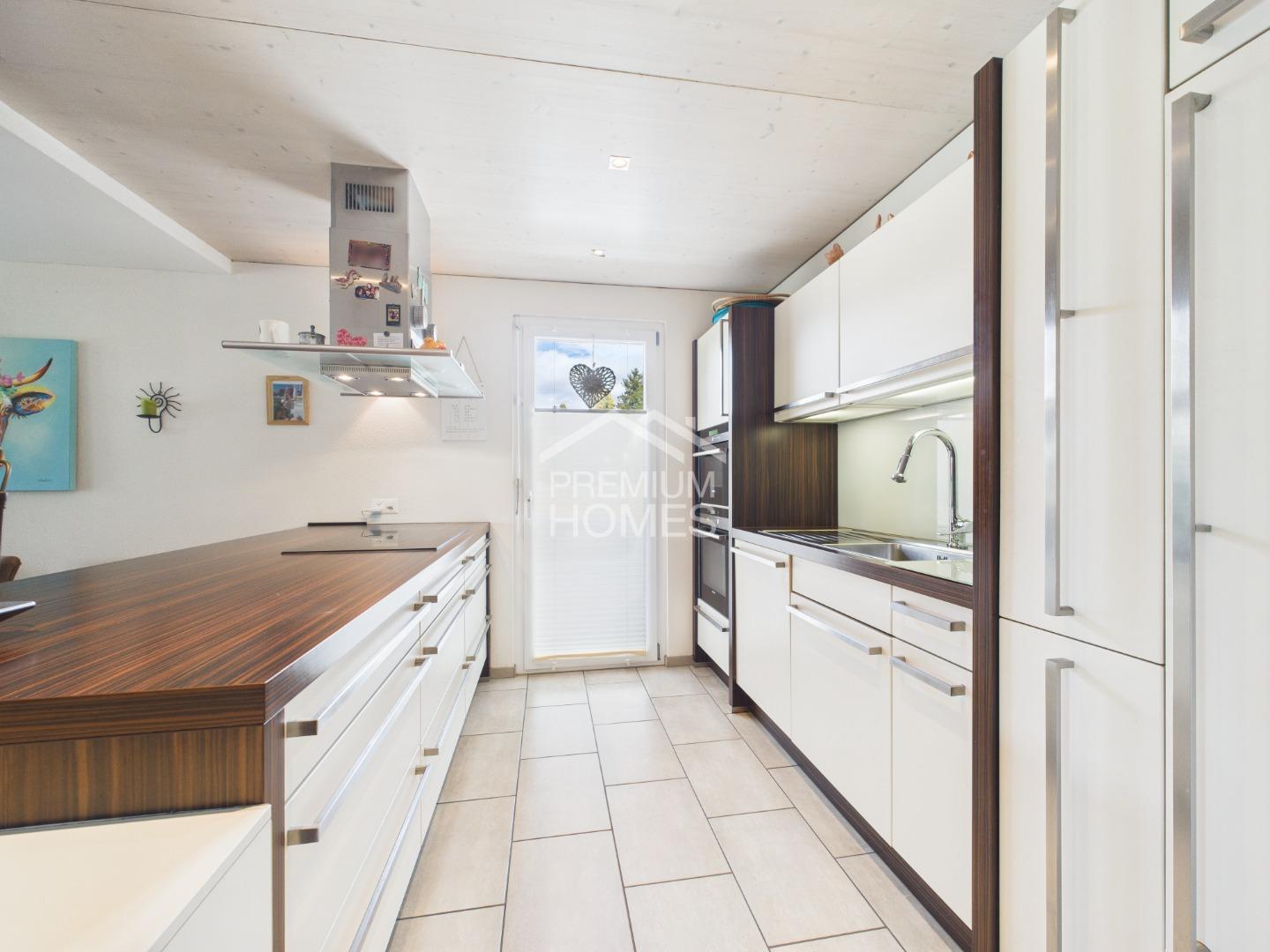 Neues Familienglück mit Garten und viel Platz - 1