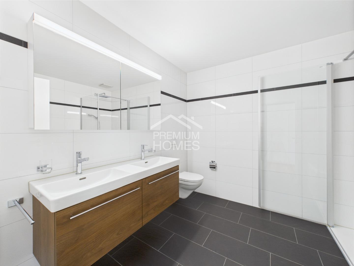 Einziehen & Geniessen - Exklusiv wohnen auf einer Etage! - 6