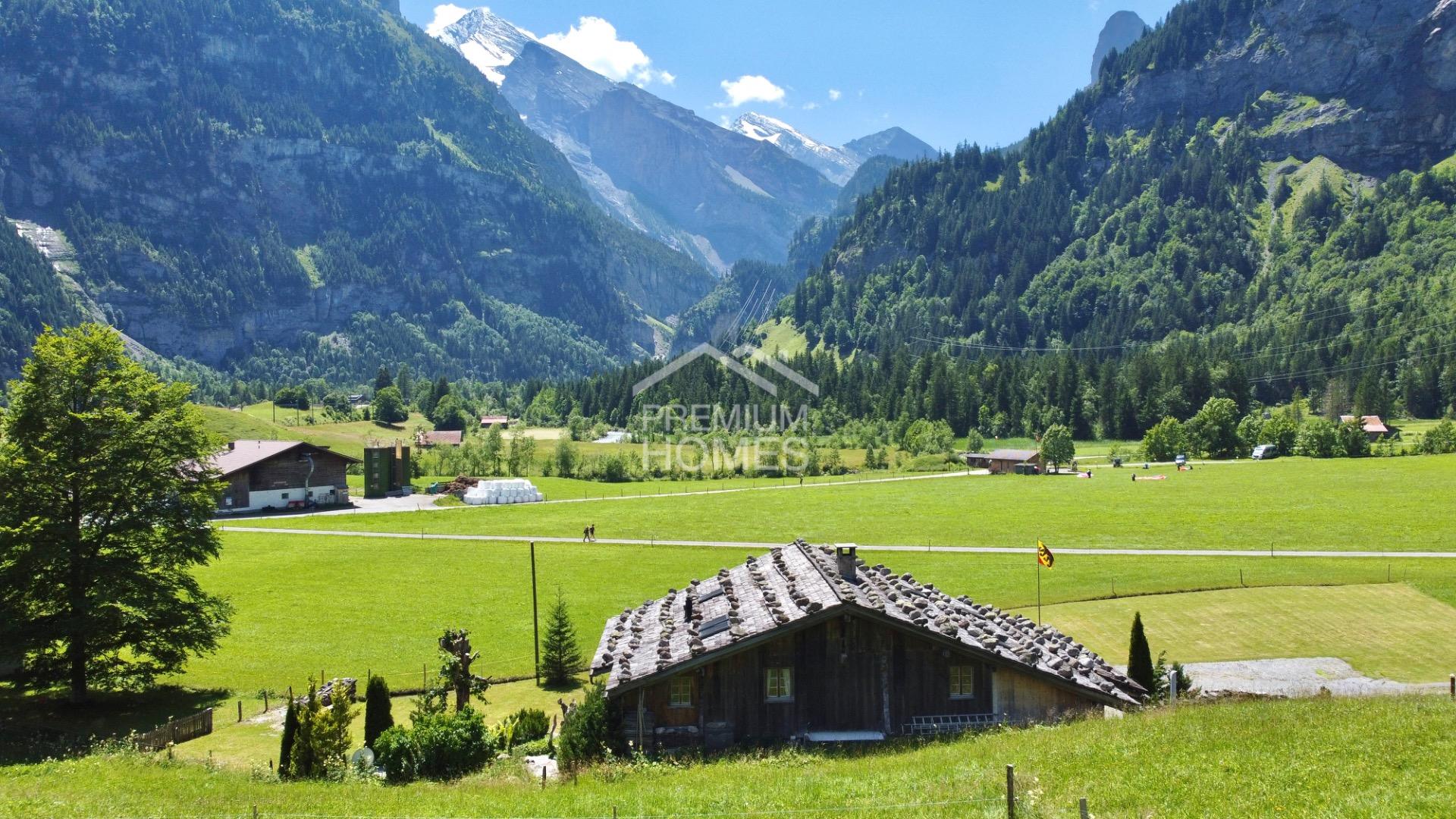 Jenseits des Alltäglichen ? Das Chalet, welches Geschichten bewahrt! - 3