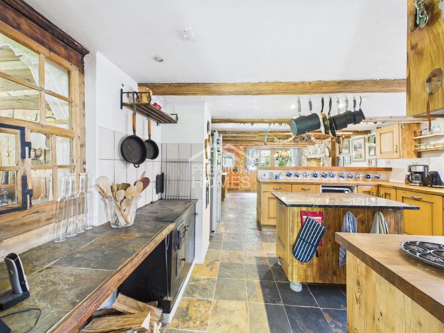 Jenseits des Alltäglichen ? Das Chalet, welches Geschichten bewahrt! - 8