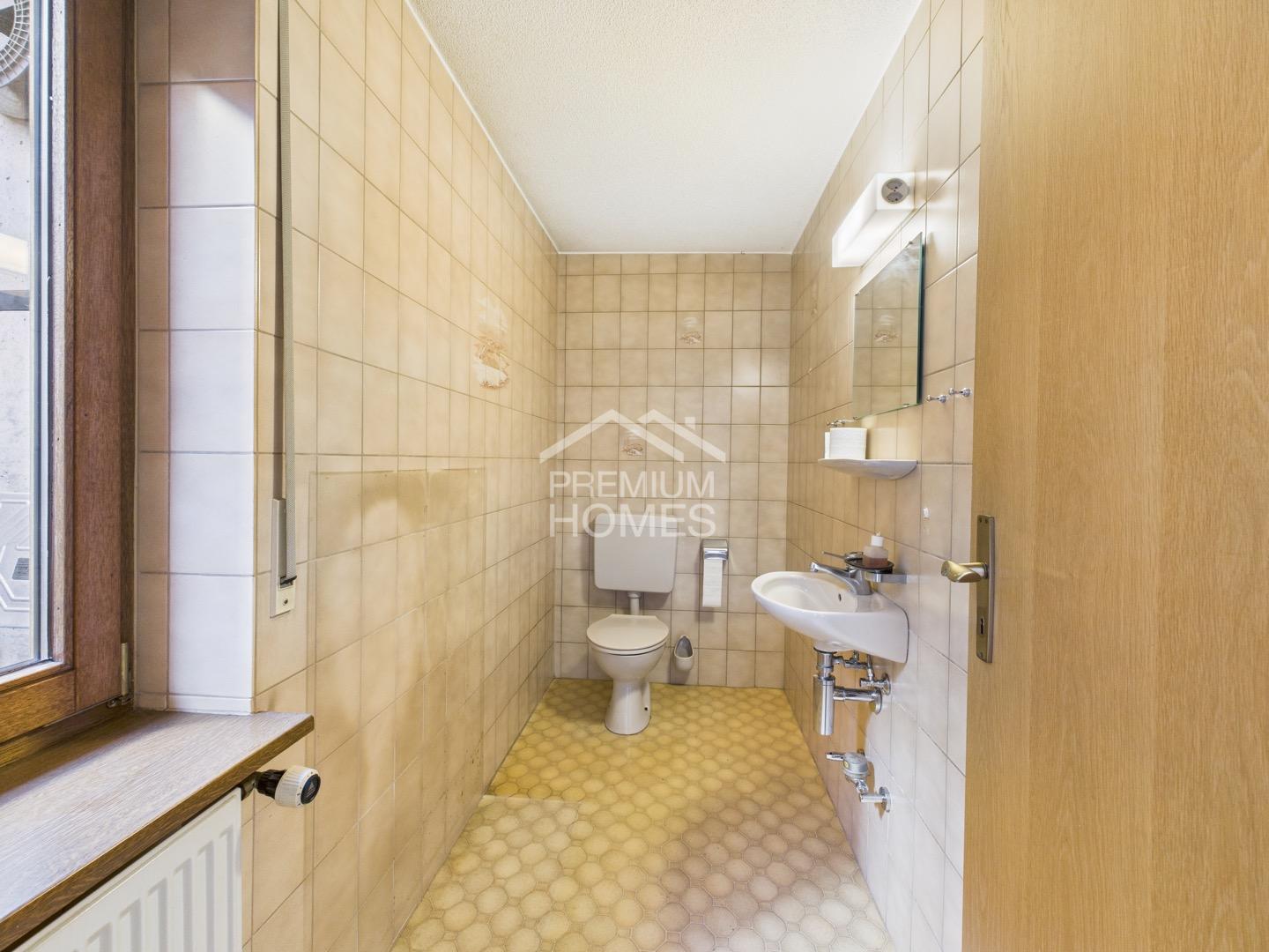 Mehrfamilienhaus in zentraler Lage - 6