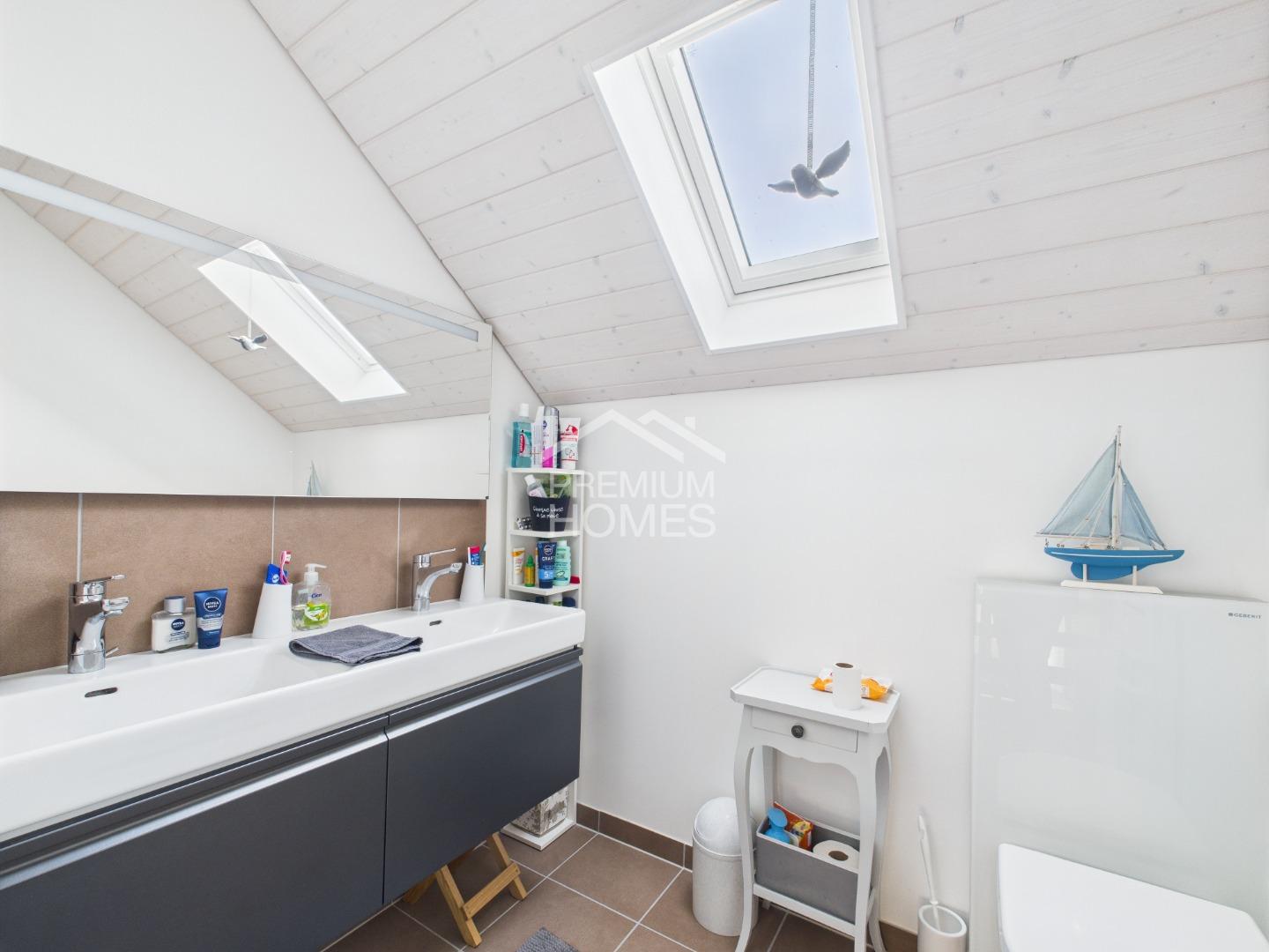 Spacieuse maison individuelle avec jardin dans un quartier calme à Mou - 4