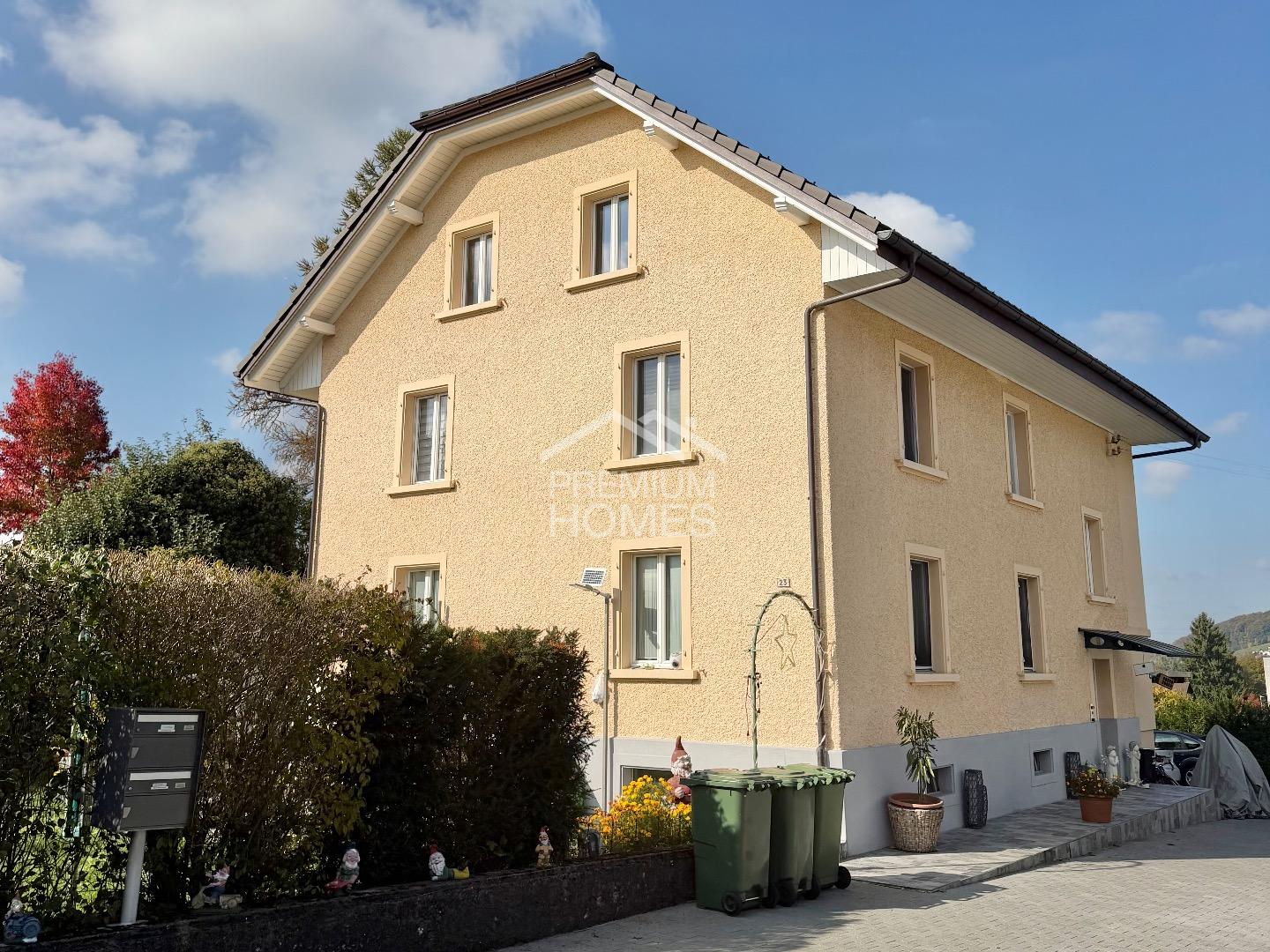 Charmantes Mehrfamilienhaus mit Ausbaupotenzial - 0