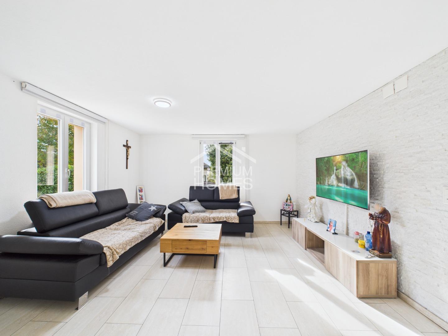 Charmantes Mehrfamilienhaus mit Ausbaupotenzial - 1