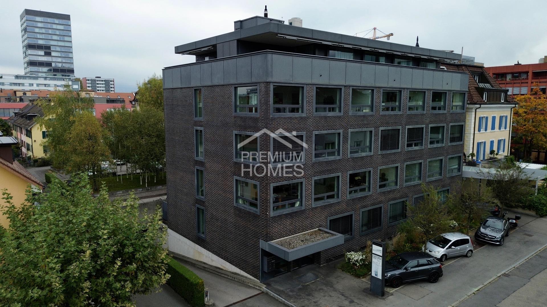 Repräsentative Gewerbefläche im Herzen von Zug! - 0