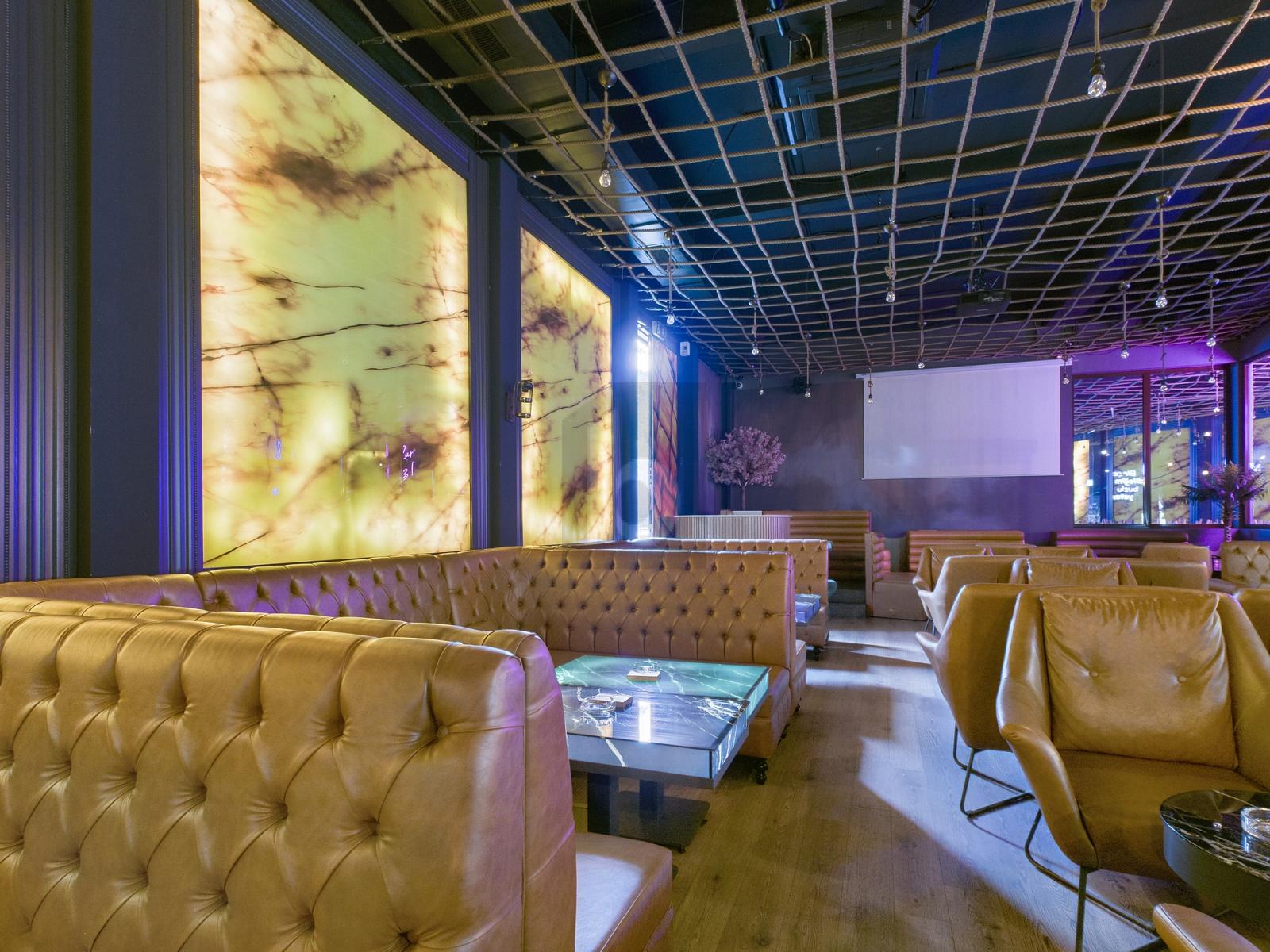 HOCHWERTIGE EVENT-LOCATION, PREMIUM-NACHTLEBEN - 2