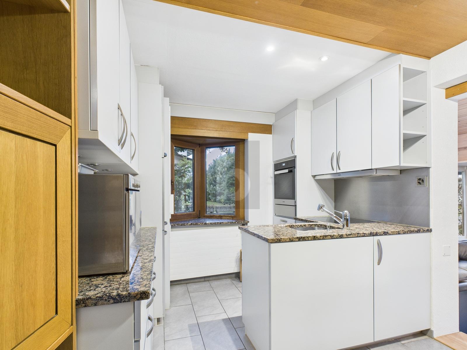 FRISCH RENOVIERT MIT GARTEN - 2