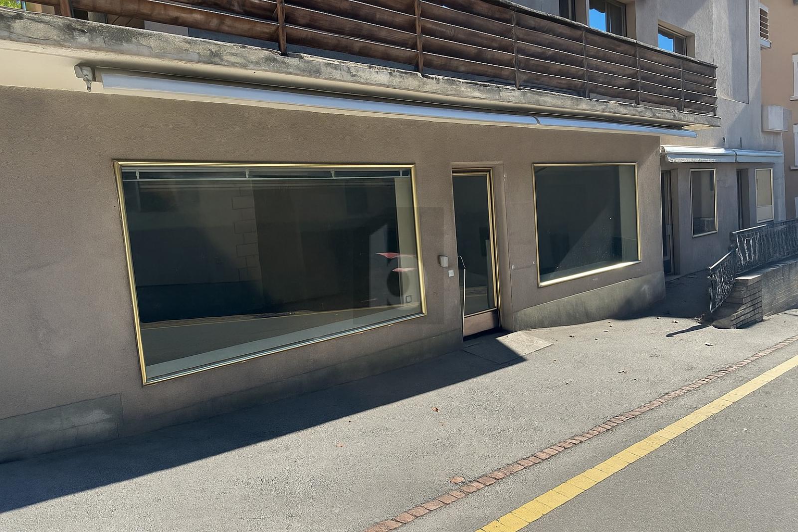 EMPLACEMENT PREMIUM - 0