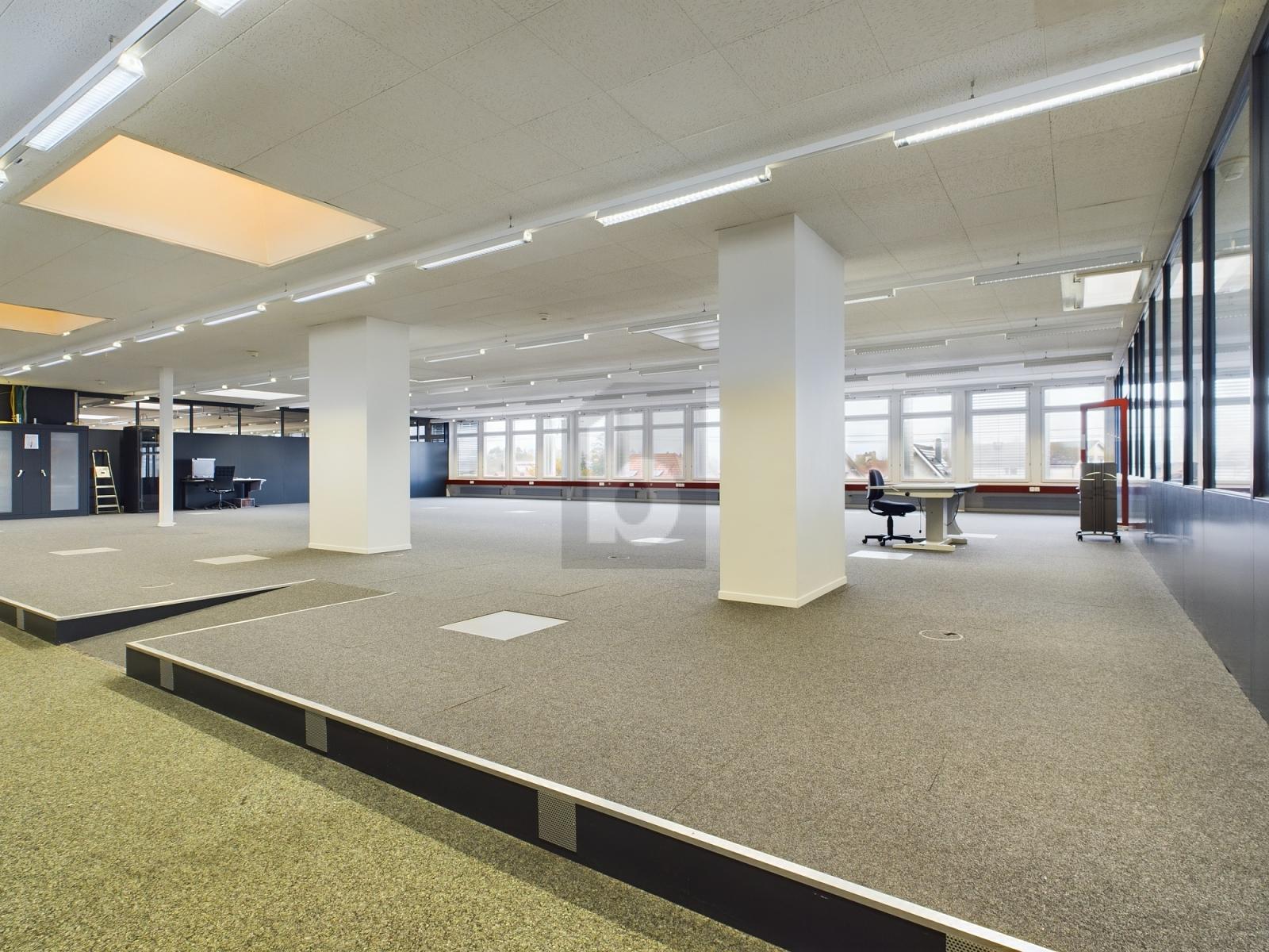 GROSSZÜGIG UND ZENTRAL - 1