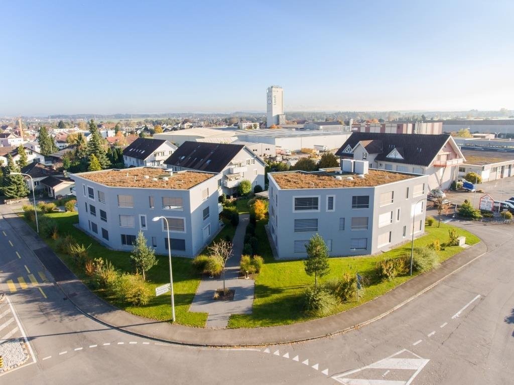 Einstellhallenplatz gesucht? - 0