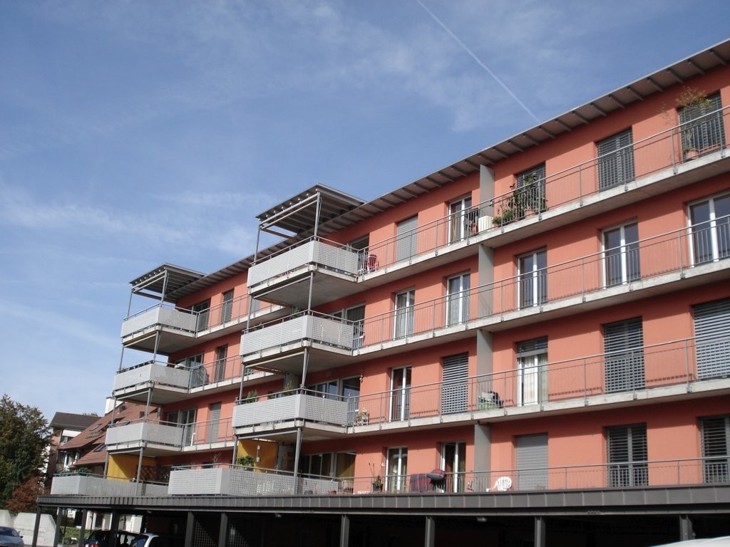 Familienwohnung an zentraler Lage - 0