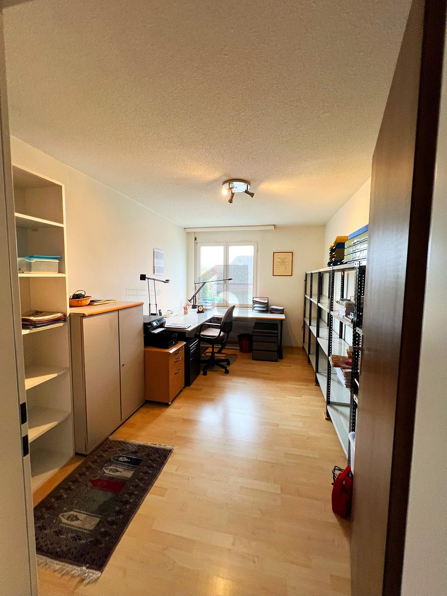 RUHIGE LAGE MIT GEMÜTLICHEM WOHNZIMMER - 1