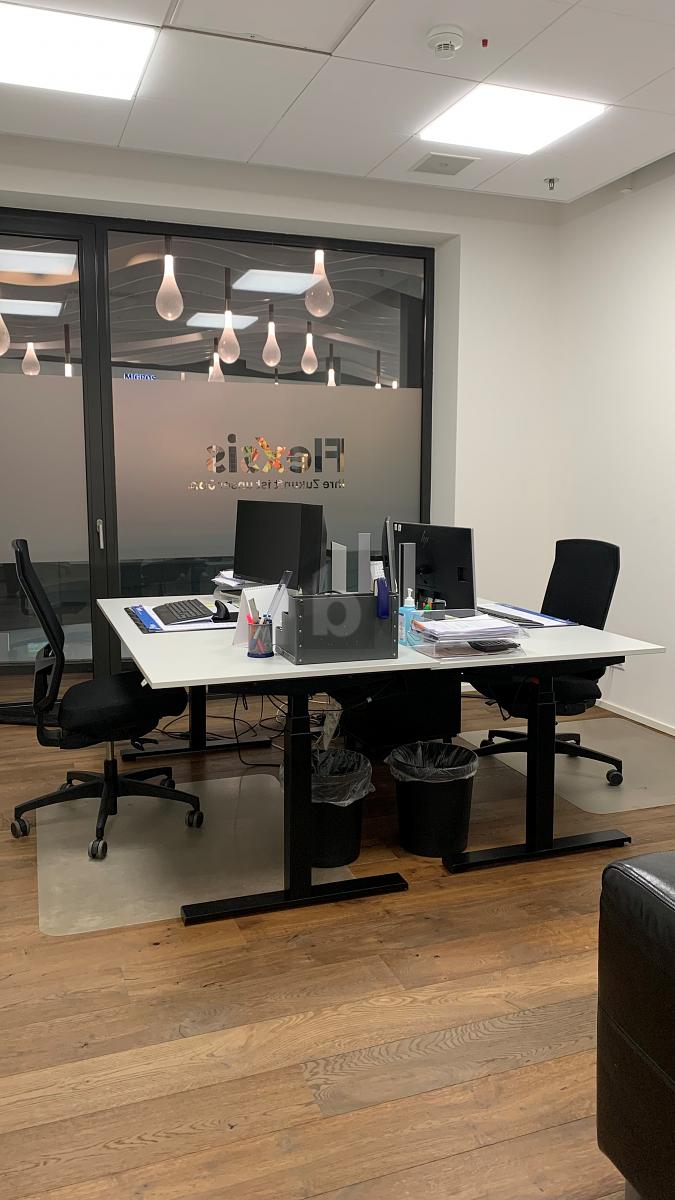 GROSSZÜGIG MIT EIGENER KÜCHE - 4