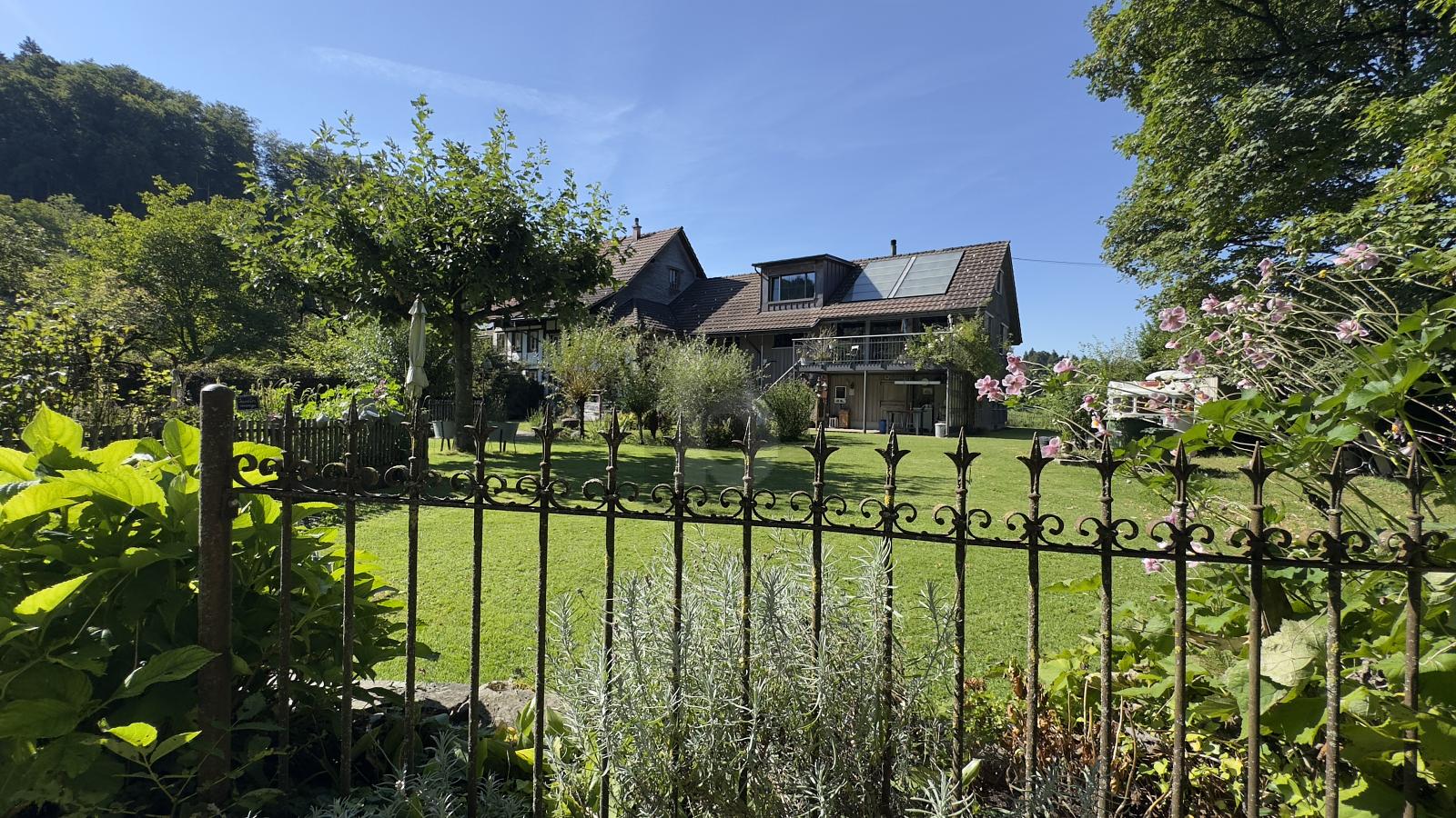 WILLKOMMEN IM PARADIES - 0