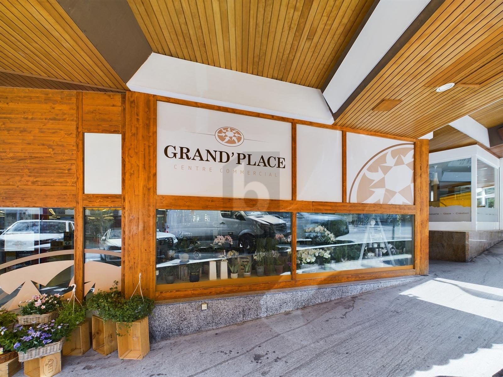 CLIENTÈLE FIDÉLISÉE ET EXCELLENTE OPPORTUNITÉ - 0