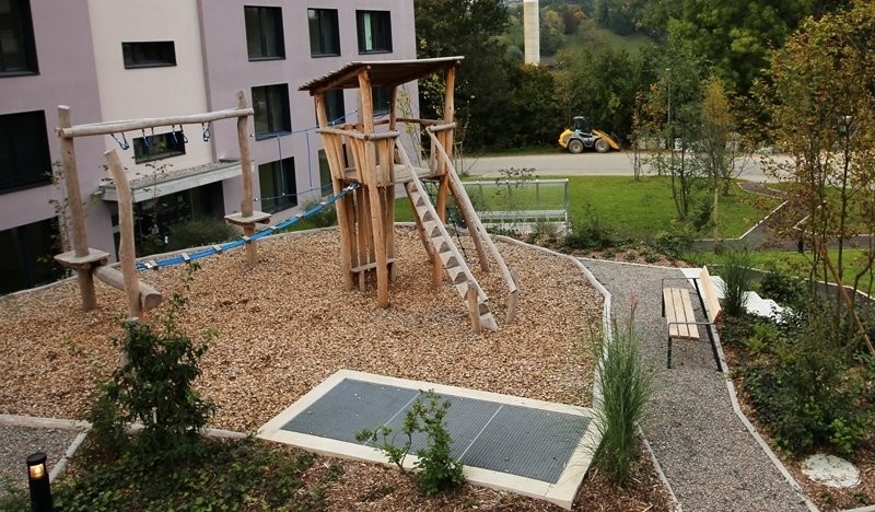 Grosszügige Wohnung sucht neue Familie - 9