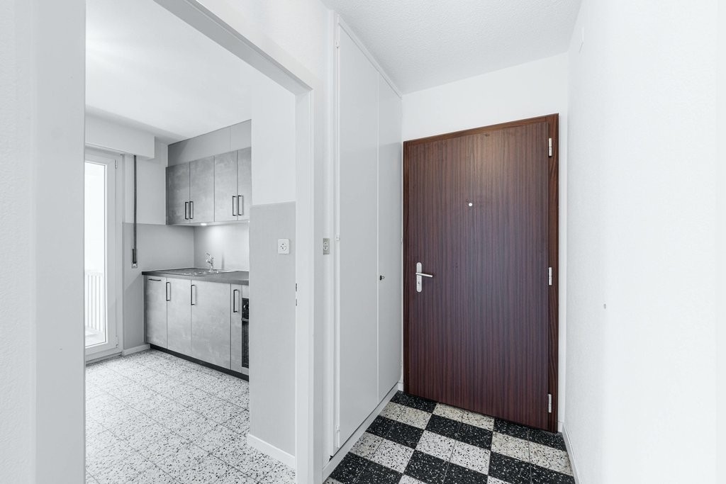 A saisir ! Idéalement situé au centre-ville de Conthey ! - 1