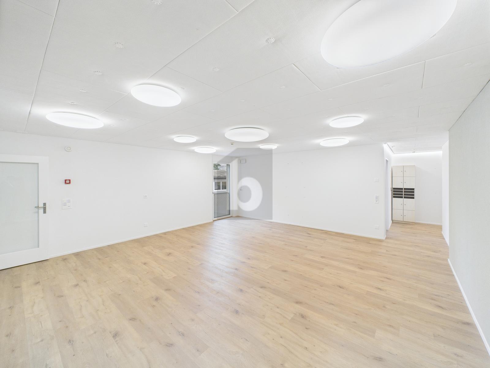 MODERN, HELL UND GUTE ERREICHBARKEIT - 1