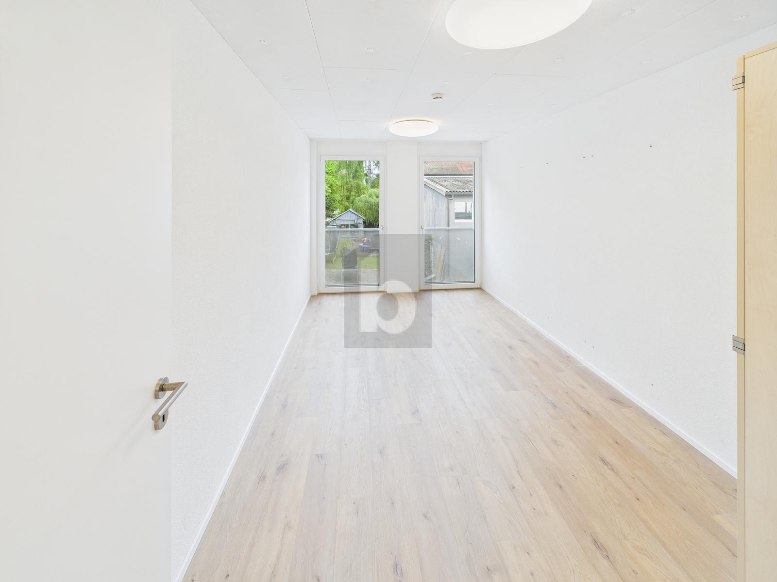 MODERN, HELL UND GUTE ERREICHBARKEIT - 2