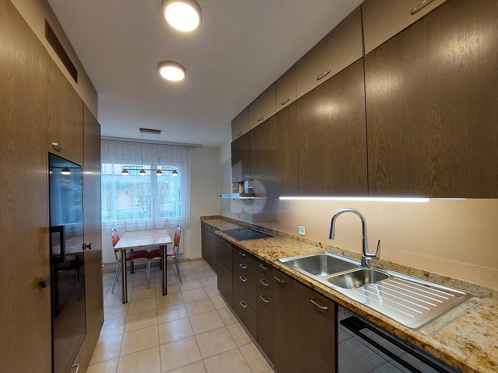 EIN ZUHAUSE FÜR GARTENFREUNDE UND NATURLIEBHABER - 2